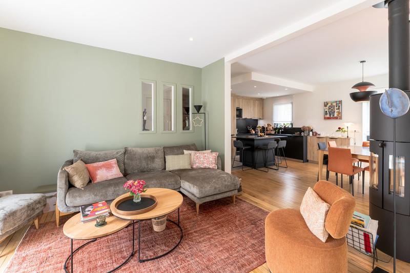 Maison - 121 m² - 7 pièces