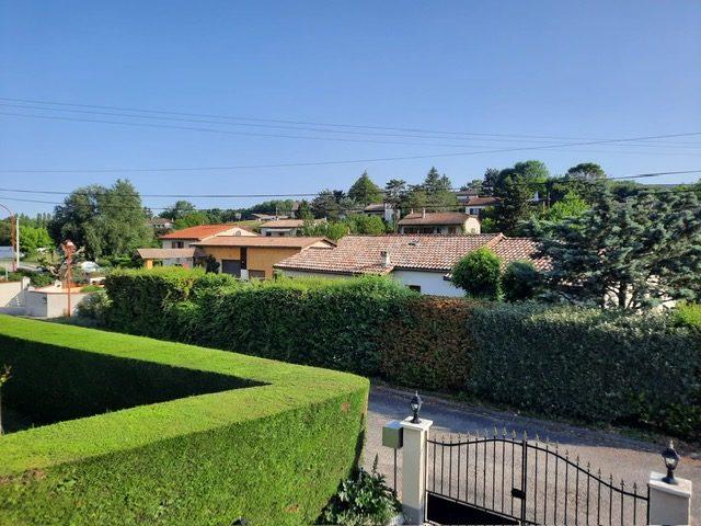 Maison traditionnelle - 112 m² - 6 pièces