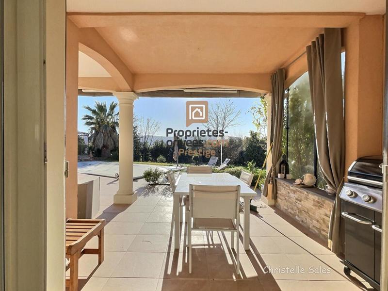 Villa - 185 m² - 7 pièces