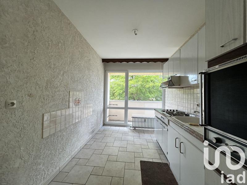 Appartement - 81 m² - 4 pièces