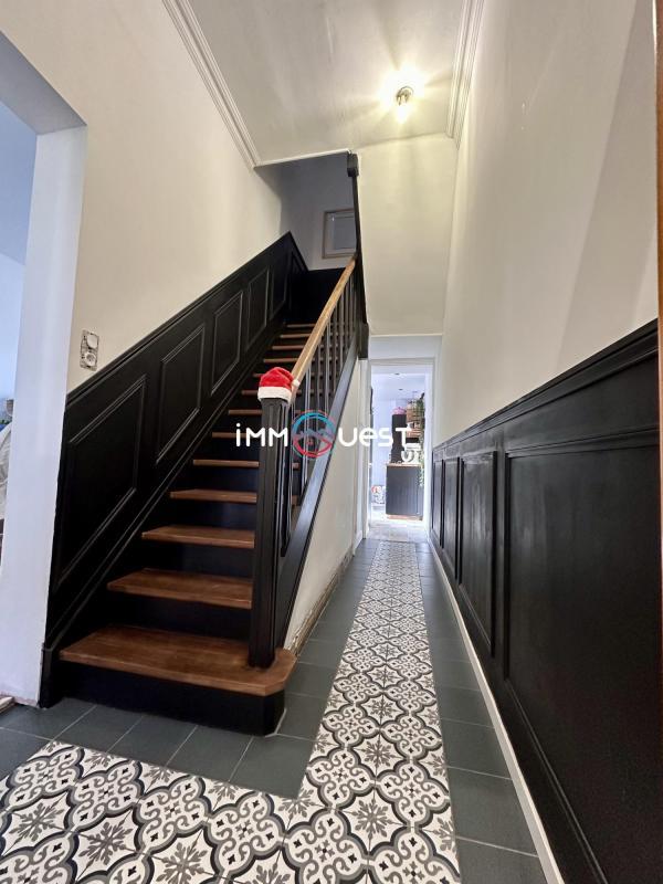 Maison - 102 m² - 4 pièces