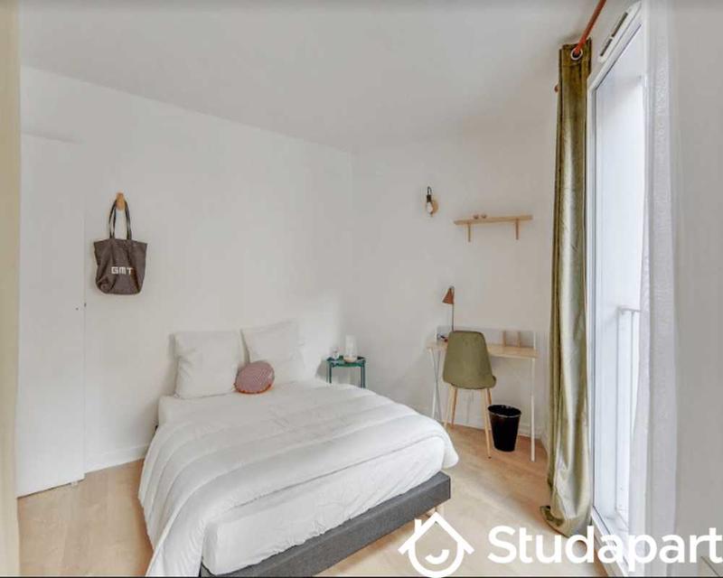 Chambre - 50 m² - 1 pièce