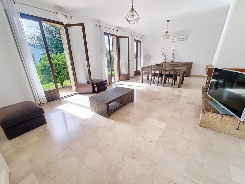 Maison - 110 m² - 6 pièces