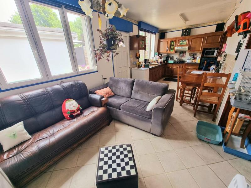 Maison - 83 m² - 5 pièces