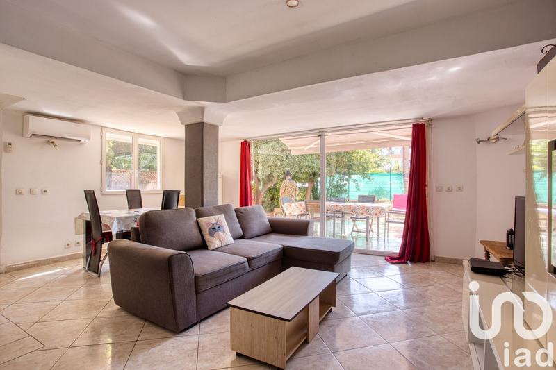 Appartement - 79 m² - 3 pièces