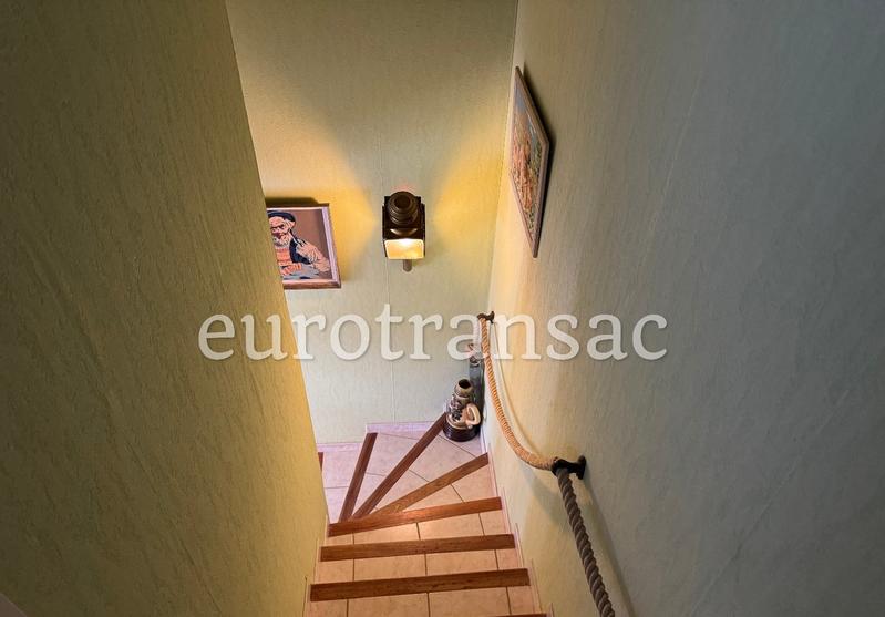 Villa - 161 m² - 4 pièces