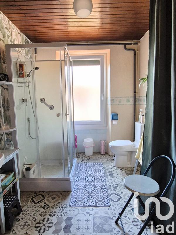 Maison - 232 m² - 8 pièces