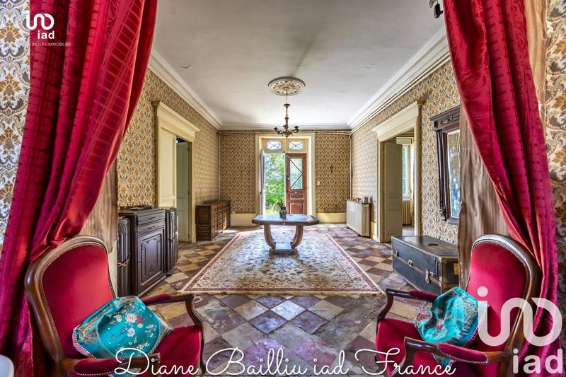 Maison - 545 m² - 12 pièces