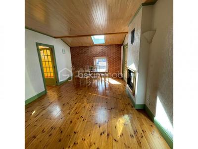 Appartement - 114 m² - 6 pièces