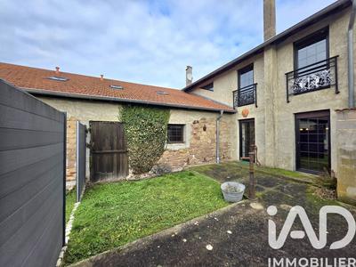 Maison de village - 229 m² - 7 pièces