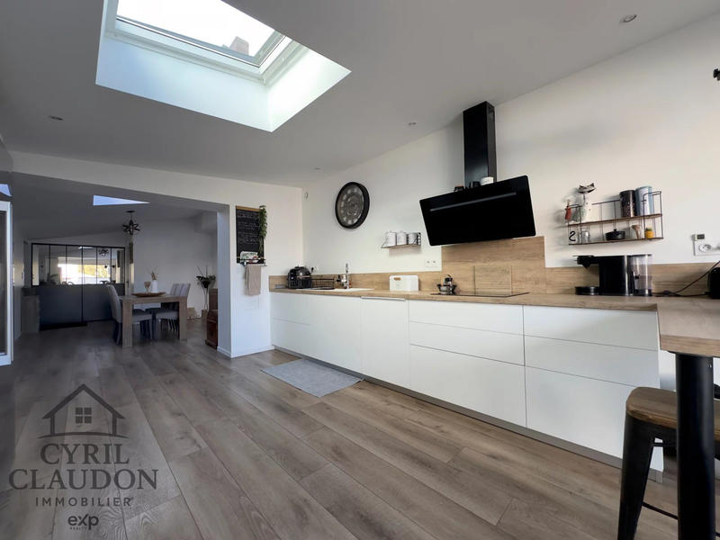 Maison - 133 m² - 5 pièces