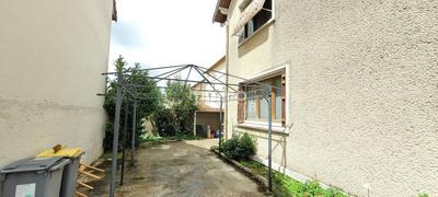 Maison - 84 m² - 4 pièces