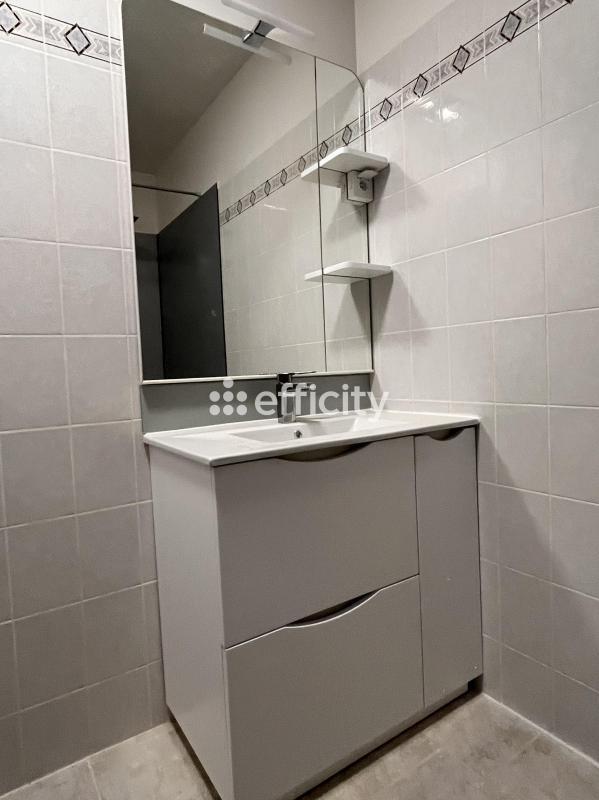 Maison - 80 m² - 3 pièces