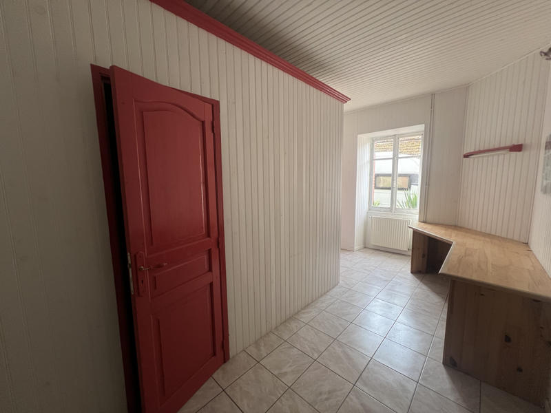 Maison - 230 m² - 5 pièces