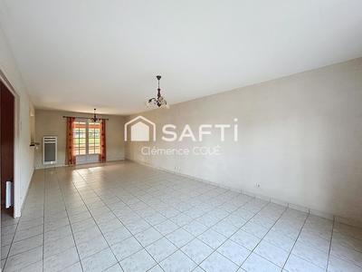 Maison - 140 m² - 7 pièces