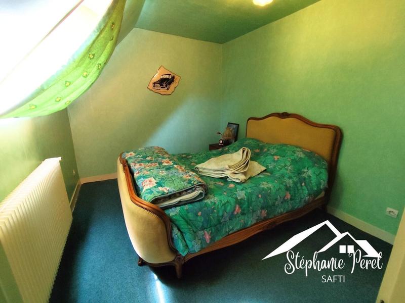 Maison - 200 m² - 8 pièces