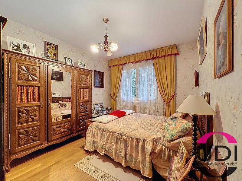 Maison - 98 m² - 4 pièces