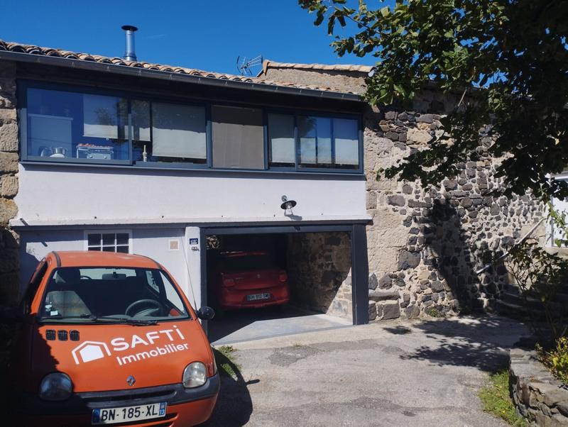 Maison - 93 m² - 3 pièces