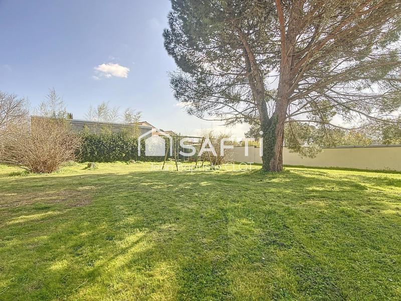 Maison - 158 m² - 8 pièces