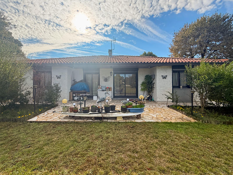 Maison - 107 m² - 6 pièces