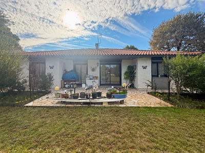 Maison - 107 m² - 6 pièces