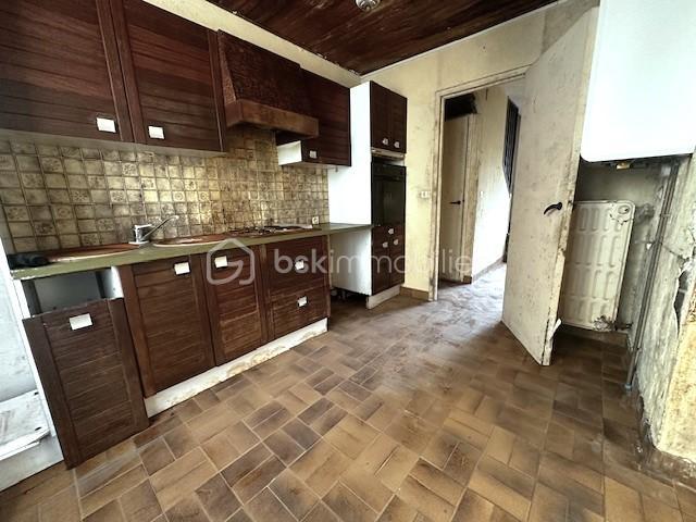 Maison - 85 m² - 5 pièces