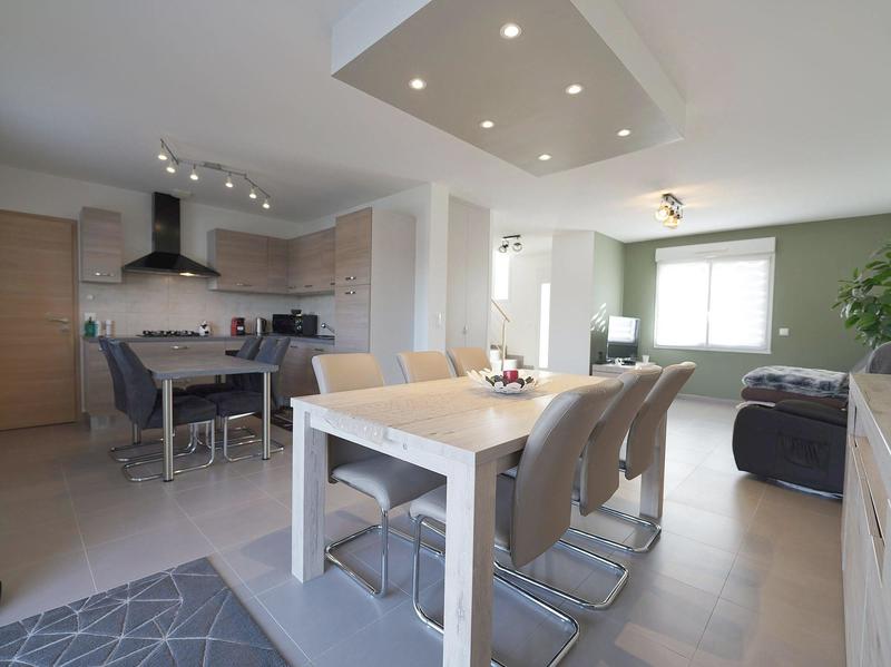 Maison - 110 m² - 6 pièces