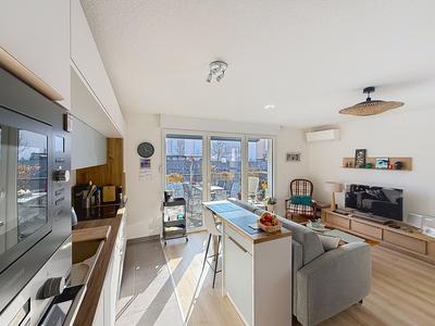 Appartement - 75 m² - 3 pièces