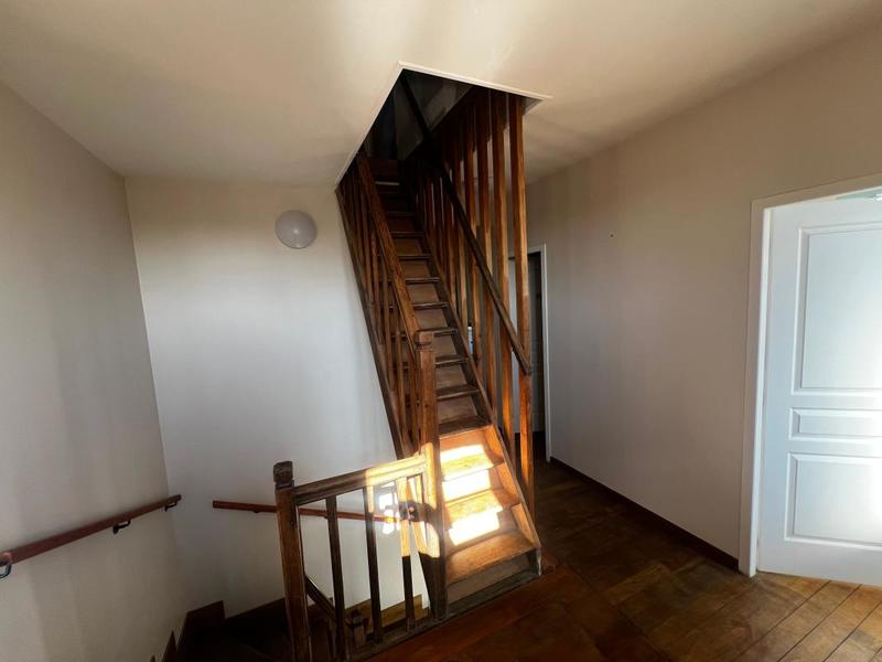 Maison - 160 m² - 6 pièces