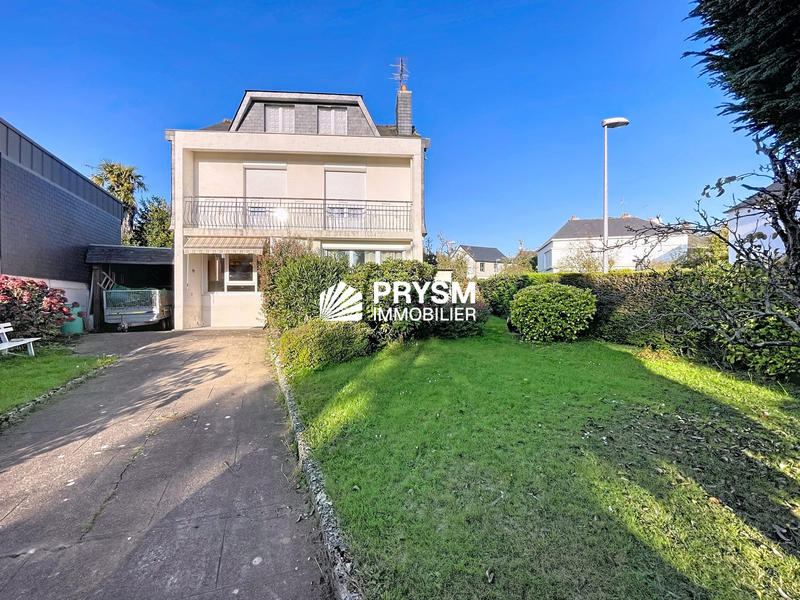 Maison traditionnelle - 76 m² - 4 pièces