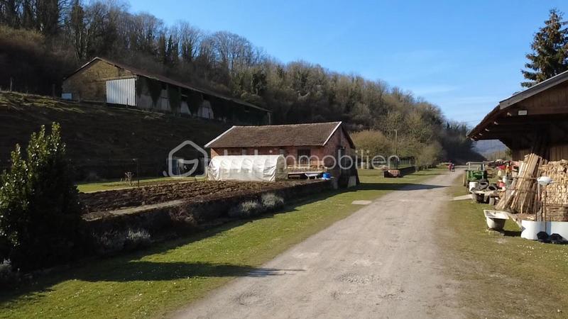 Maison de campagne - 727 m² - 5 pièces