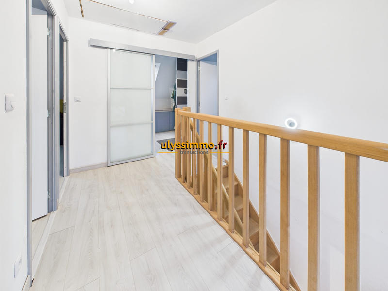 Maison - 130 m² - 6 pièces