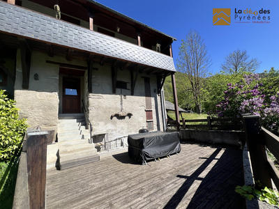 Maison - 182 m² - 7 pièces