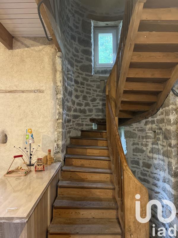 Maison - 628 m² - 18 pièces