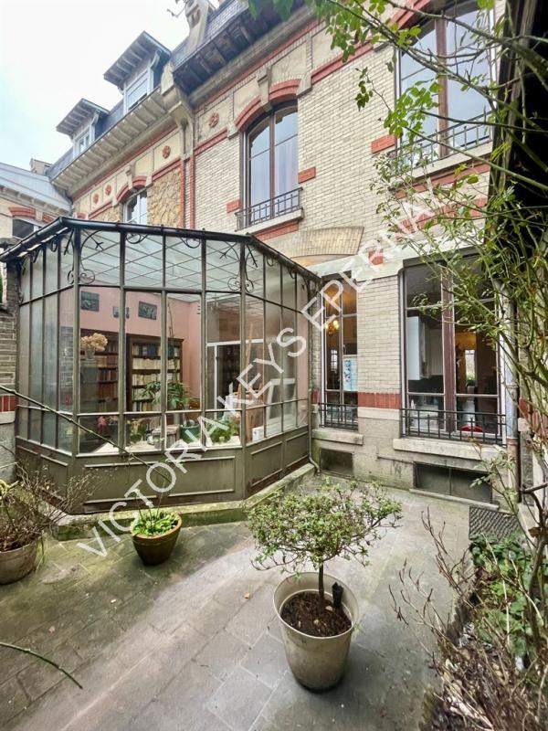 Maison de maîtres - 188 m² - 10 pièces