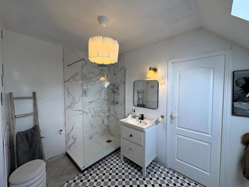 Maison ancienne - 170 m² - 7 pièces