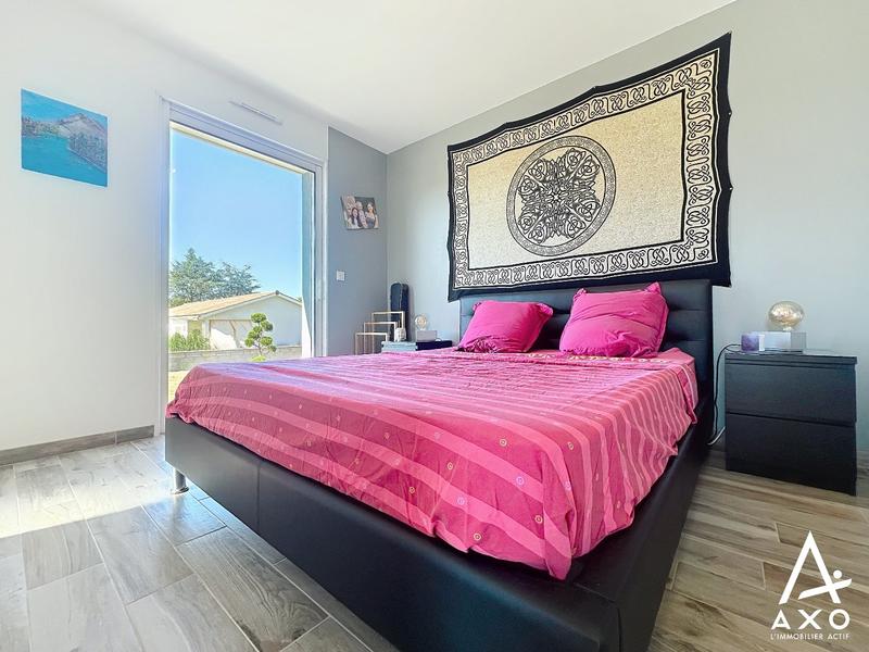 Maison - 102 m² - 4 pièces