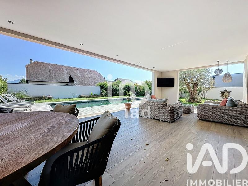 Maison de maîtres - 245 m² - 5 pièces