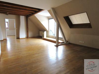 Maison - 195 m² - 9 pièces