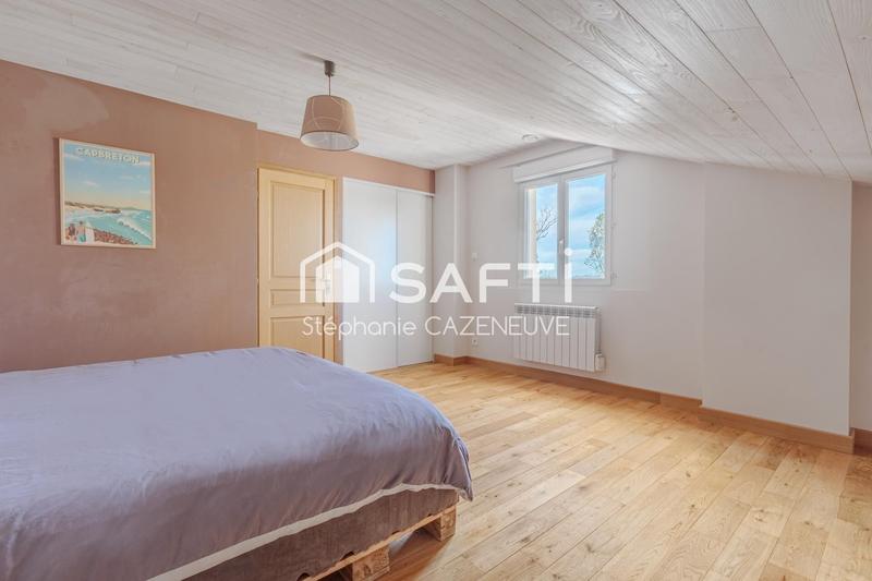 Maison - 440 m² - 11 pièces