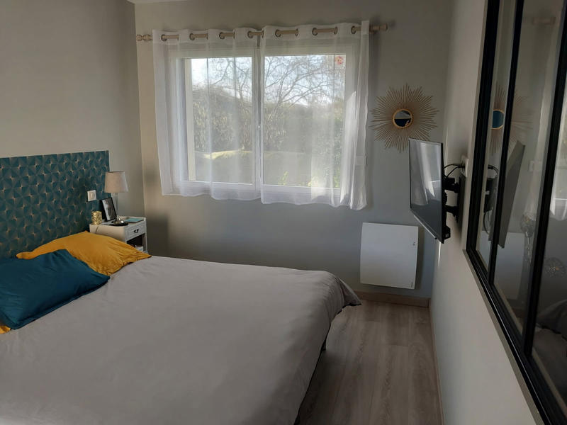 Maison - 210 m² - 8 pièces