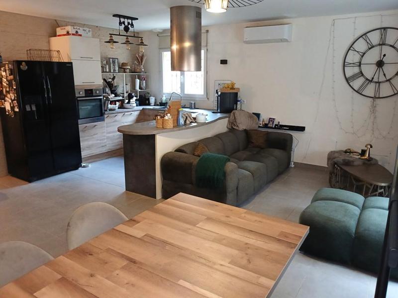 Maison - 81 m² - 4 pièces