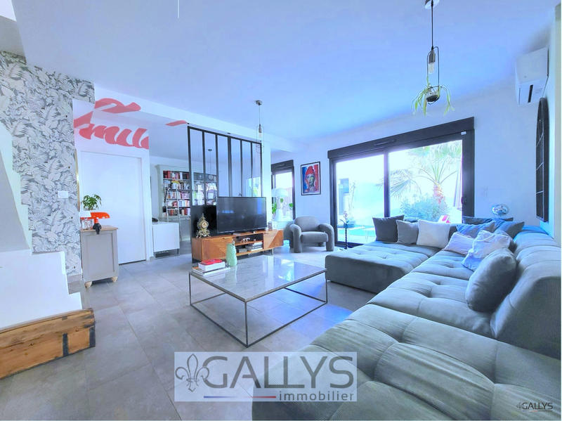 Maison contemporaine - 140 m² - 5 pièces