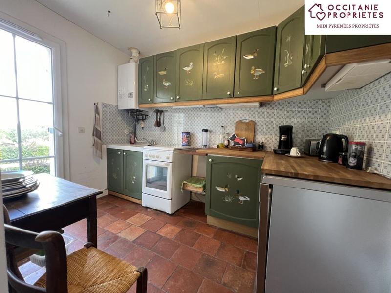 Propriété - 356 m² - 15 pièces