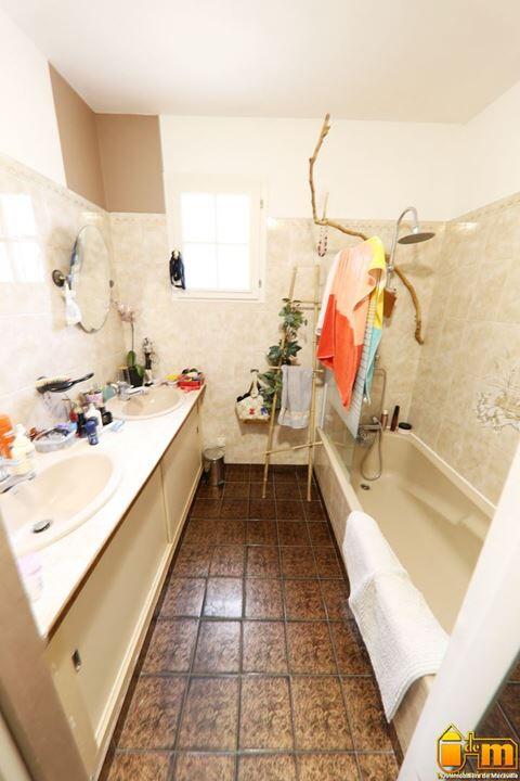 Pavillon - 150 m² - 8 pièces