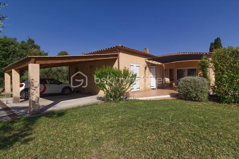 Villa - 136 m² - 5 pièces