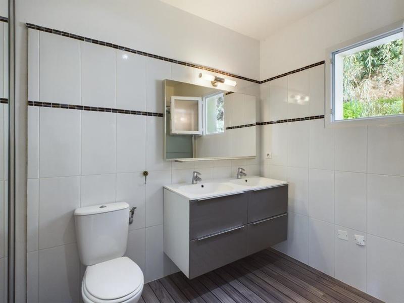 Appartement - 96 m² - 5 pièces