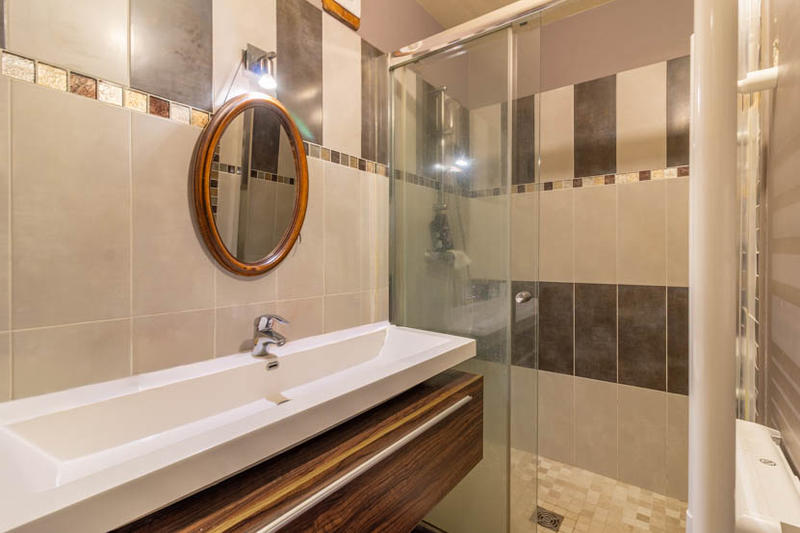 Immeuble - 180 m² - 10 pièces