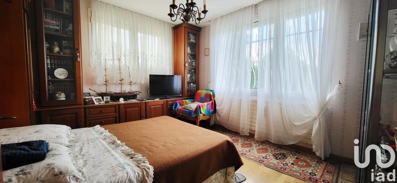 Maison - 216 m² - 5 pièces