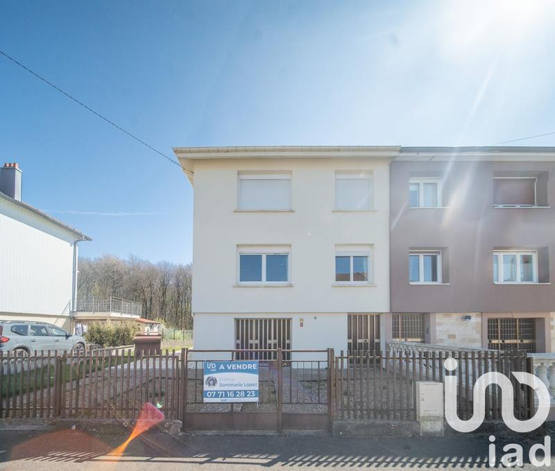 Maison - 104 m² - 5 pièces